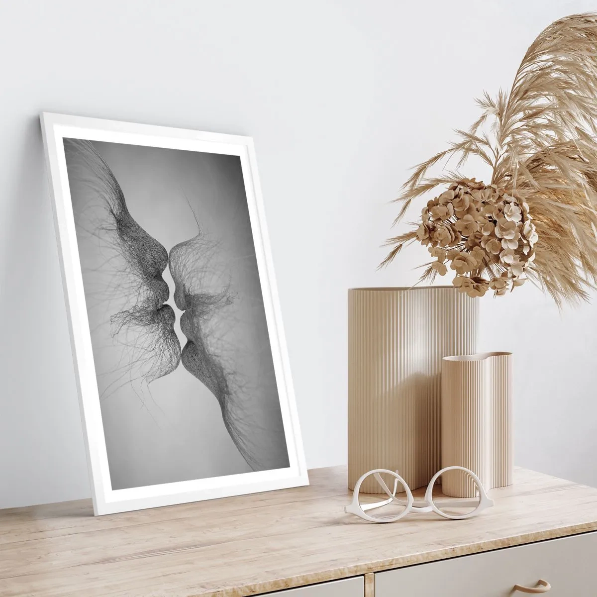 Plakat w białej ramie - Pocałunek wiatru - 50x70 cm