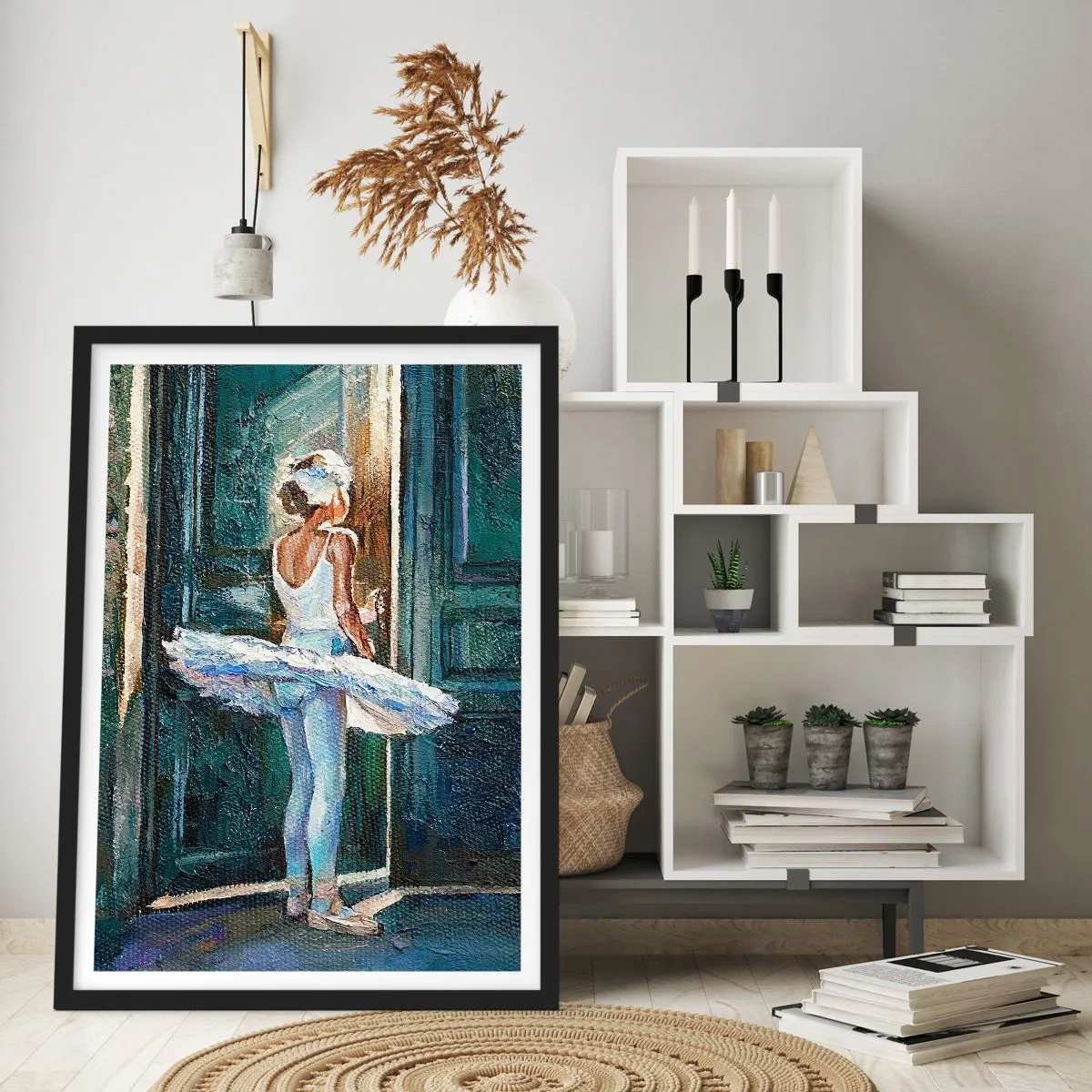 Plakat w czarnej ramie - Baletnica w świetle drzwi w impresjonistycznym stylu - 50x70cm - Przed popisem - Nowoczesna dekoracja ścienna do salonu i sypialni ARTTOR