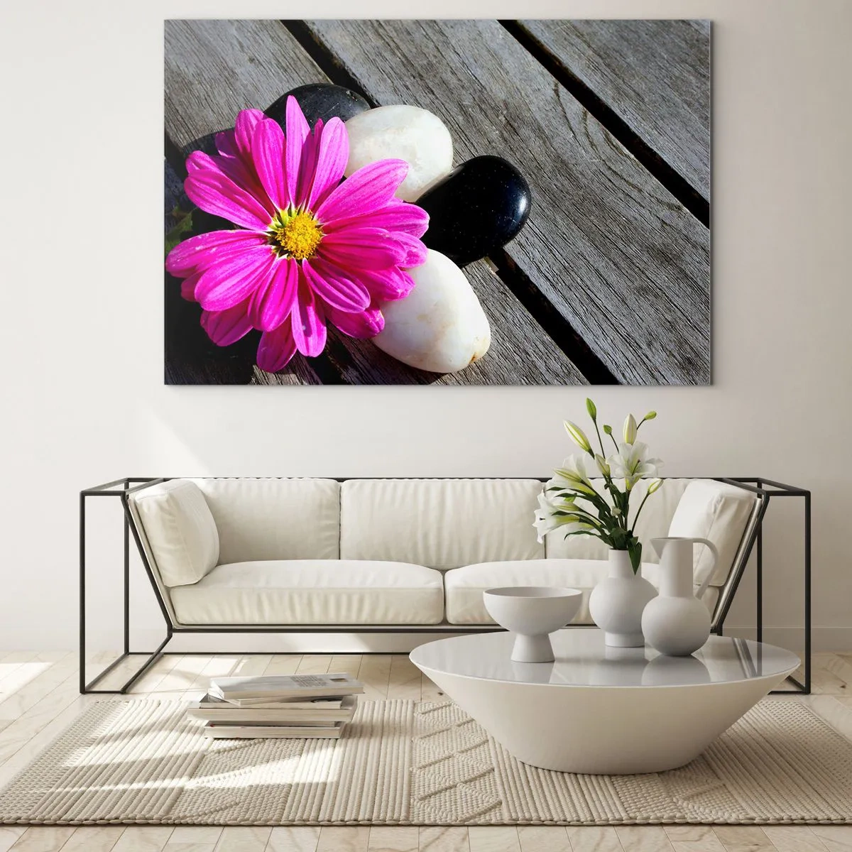 Obraz na szkle - Różowy kwiat z kamieniami na drewnianym tle - 70x50cm - Odpoczynek na pomoście - Nowoczesna dekoracja ścienna do salonu i sypialni ARTTOR