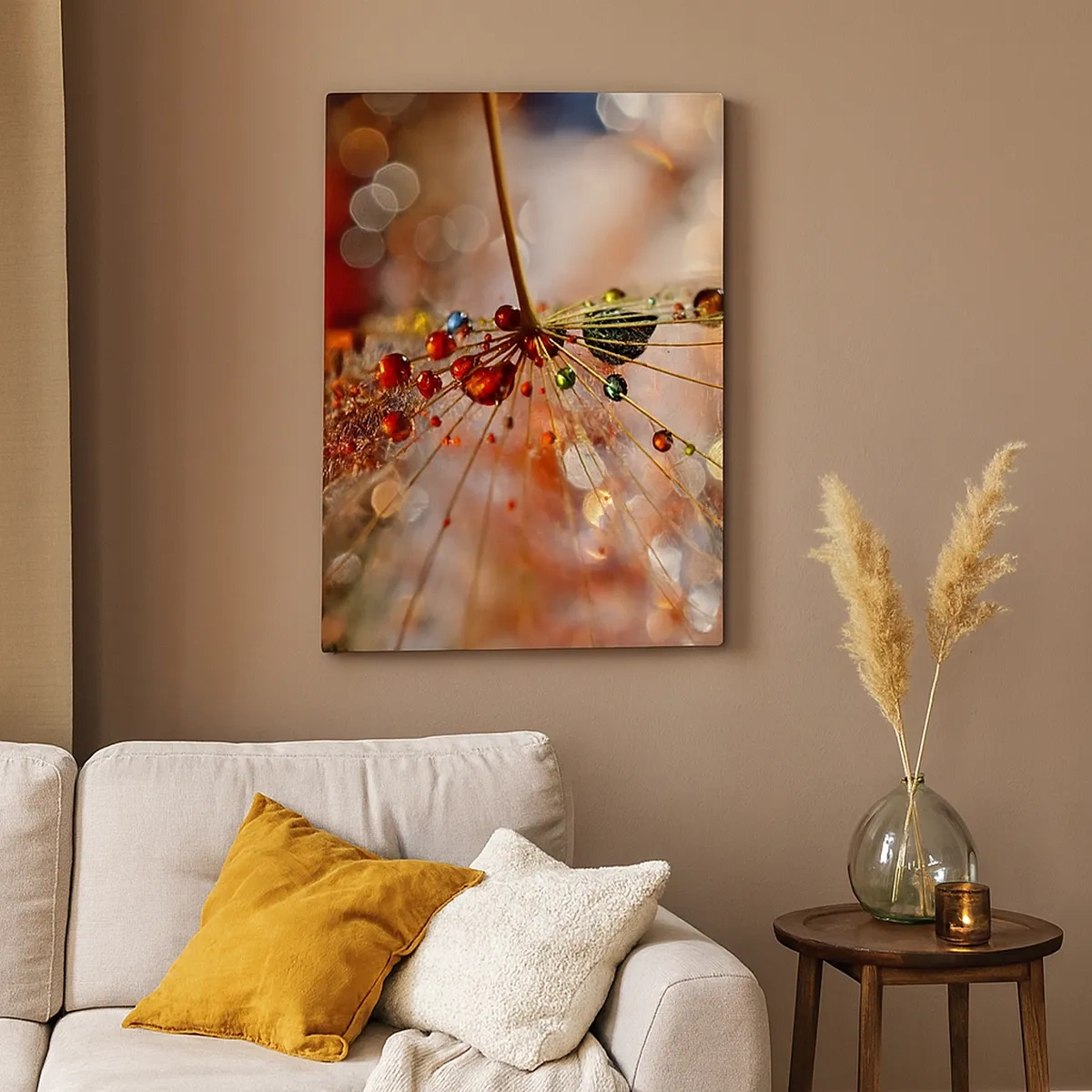 Obraz na płótnie - Krople rosy na delikatnej strukturze rośliny w makrofotografii - 50x70cm - Nanizane na pajęczą nić - Nowoczesna dekoracja ścienna do salonu, kuchni i sypialni ARTTOR