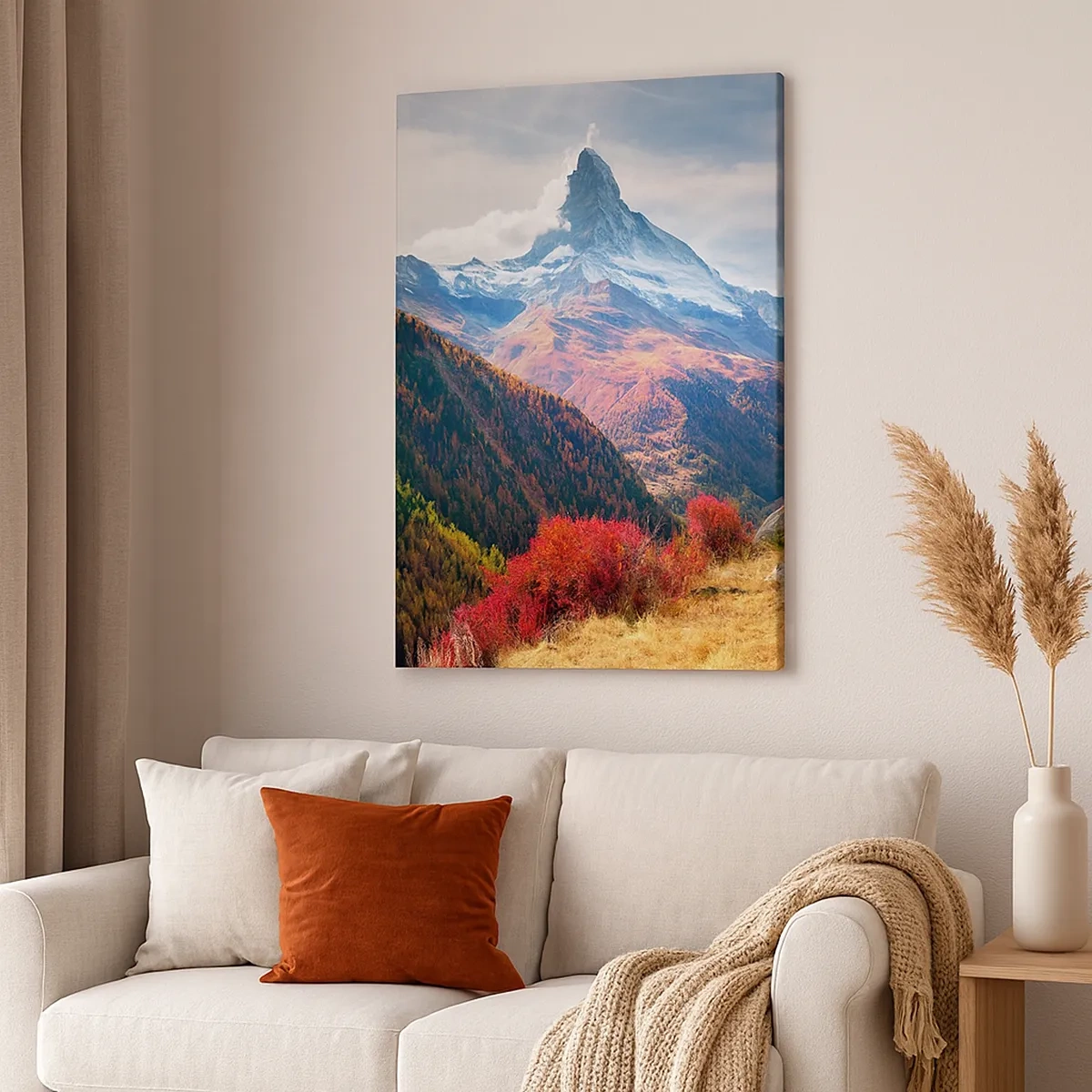 Obraz na płótnie - Jesienne zbocza Alp z widokiem na ośnieżony szczyt góry Matterhorn - 50x70cm - Alpejska jesień - Nowoczesna dekoracja ścienna do salonu, kuchni i sypialni ARTTOR