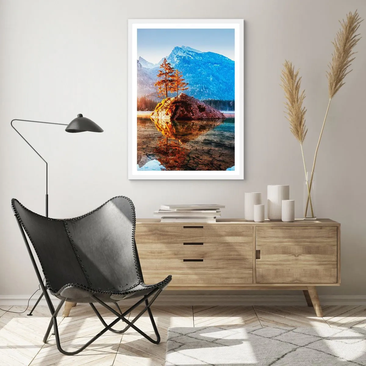 Plakat w białej ramie - Natura w nowym świetle - 61x91 cm