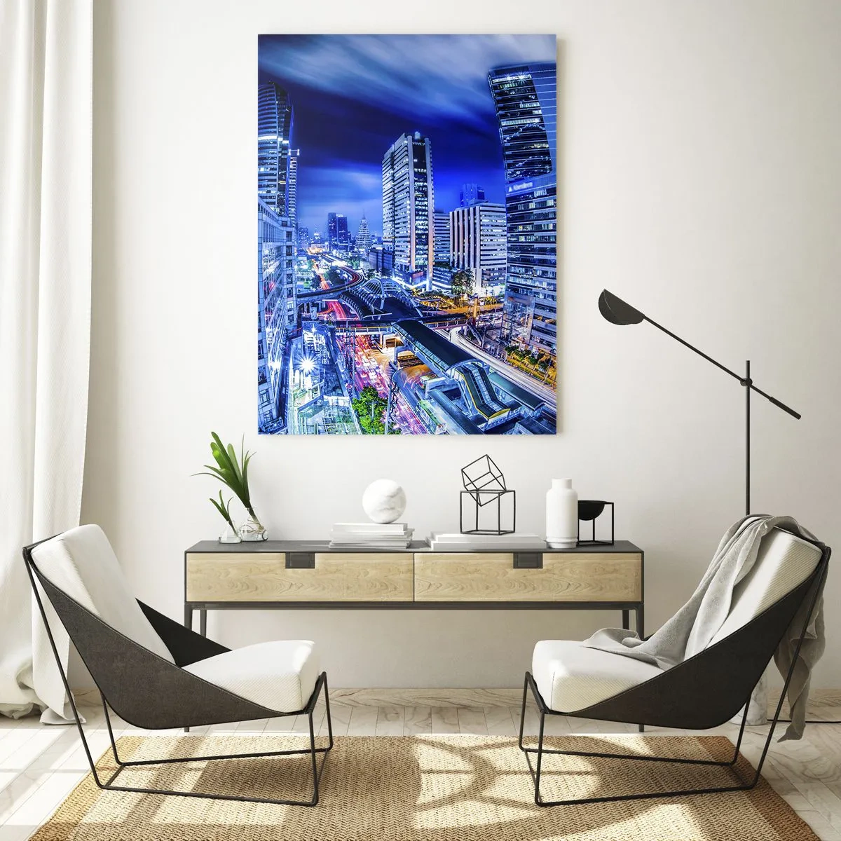 Obraz na szkle - Panorama nowoczesnego miasta nocą z jasnymi światłami - 50x70cm - Rytmy nocnego miasta - Nowoczesna dekoracja ścienna do salonu, kuchni i sypialni ARTTOR
