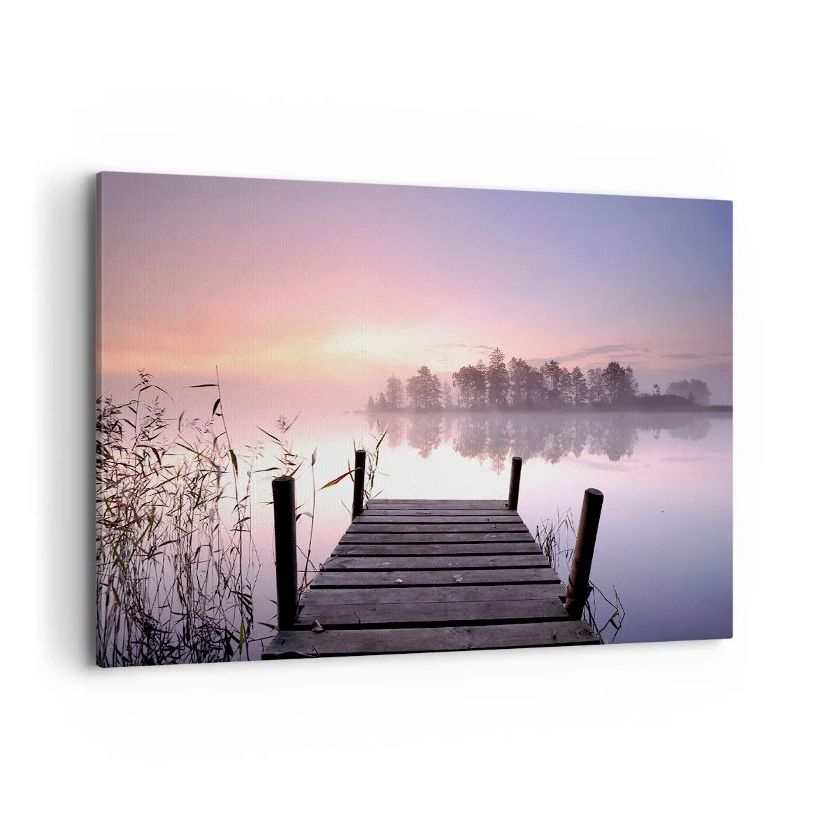 Obraz na płótnie - Pomost nad jeziorem o świcie z mgłą i pastelowym niebem - 120x80cm - Z liliowej mgły... - Nowoczesna dekoracja ścienna do salonu, kuchni i sypialni ARTTOR