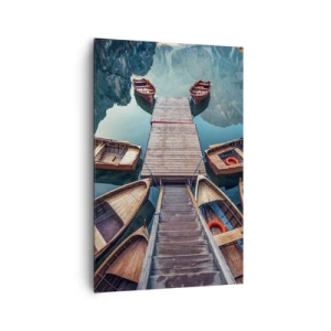 Obraz na płótnie - Drewniane łodzie przy pomoście na jeziorze górskim - 80x120cm - Czekam na przystani - Nowoczesna dekoracja ścienna do salonu i sypialni ARTTOR