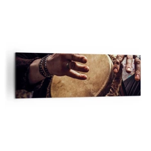 Obraz na płótnie - Ręce grające na tradycyjnym bębnie djembe - 160x50cm - W rytmie serca - Nowoczesna dekoracja ścienna do salonu i sypialni ARTTOR