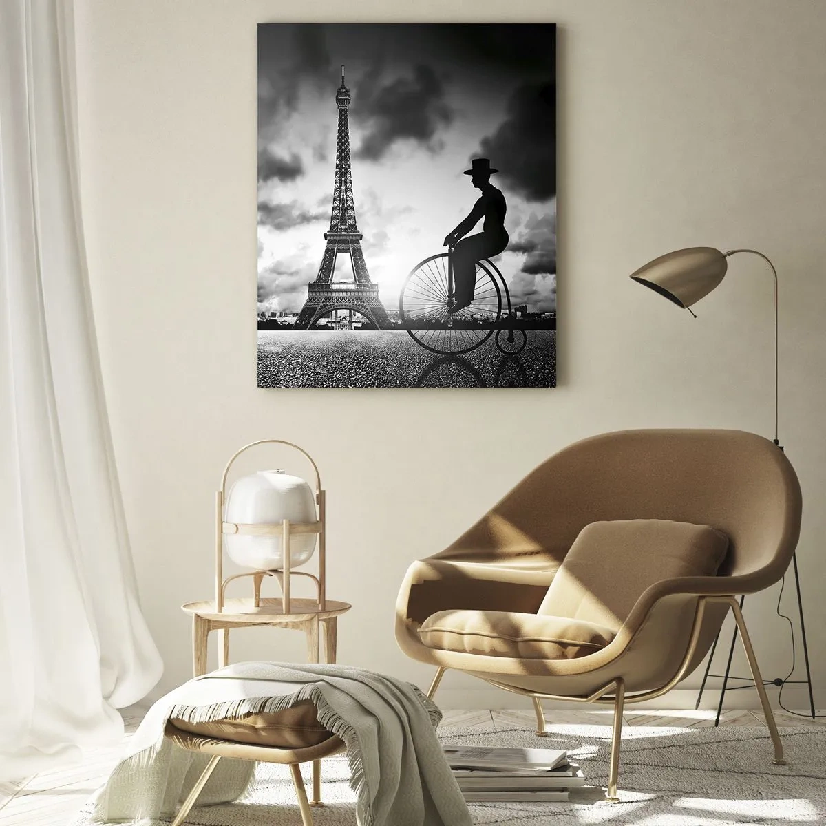 Obraz na szkle - Wieża Eiffla z rowerem retro w czerni i bieli - 50x70cm - Tęsknota do Belle Epoque - Nowoczesna dekoracja ścienna do salonu, kuchni i sypialni ARTTOR