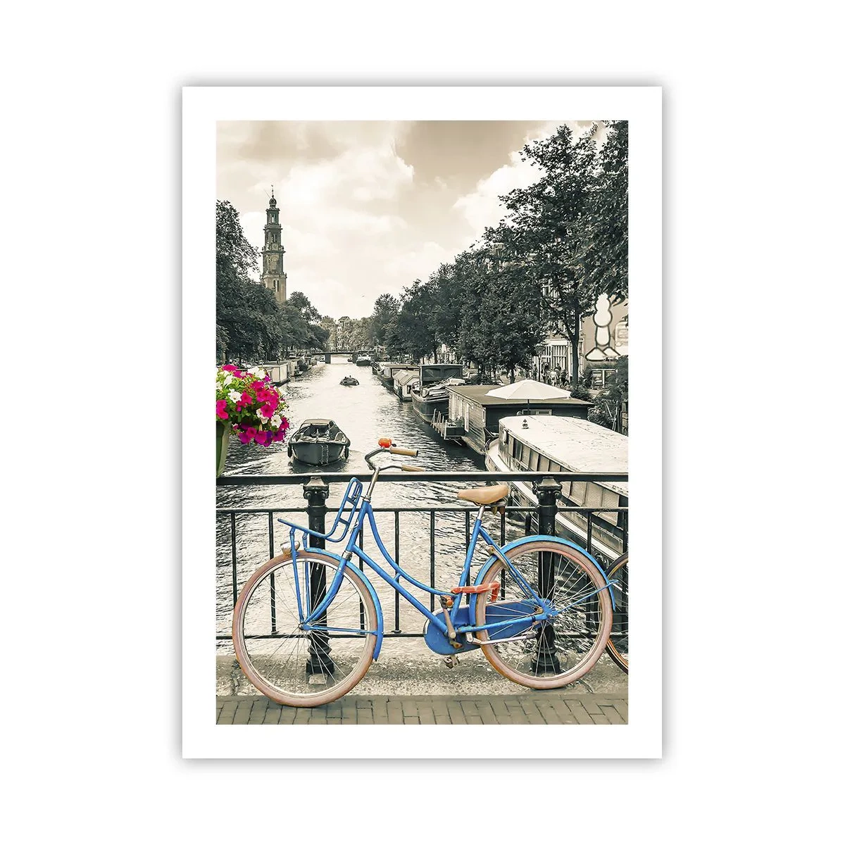 Plakat - Niebieski rower na tle kanału w Amsterdamie - 50x70cm - Kolory amsterdamskiej ulicy - Nowoczesna dekoracja ścienna do salonu, kuchni i sypialni ARTTOR