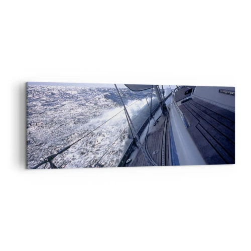 Obraz na płótnie - Żaglówka na wzburzonym morzu z białymi żaglami i drewnianym pokładem. - 140x50cm - Wiem, co to być ptakiem - Nowoczesna dekoracja ścienna do salonu i sypialni ARTTOR