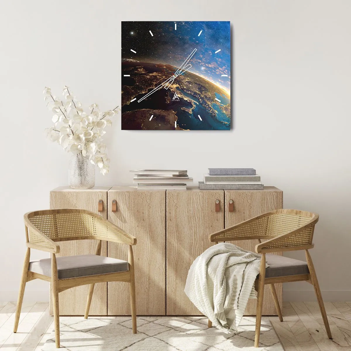 Zegar ścienny - Spójrzmy na siebie z dystansu - 30x30 cm