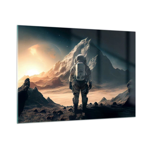 Obraz na szkle - Astronauta na obcej planecie z górzystym pejzażem - 100x70cm - Nowe wyzwanie - Nowoczesna dekoracja ścienna do salonu, kuchni i sypialni ARTTOR