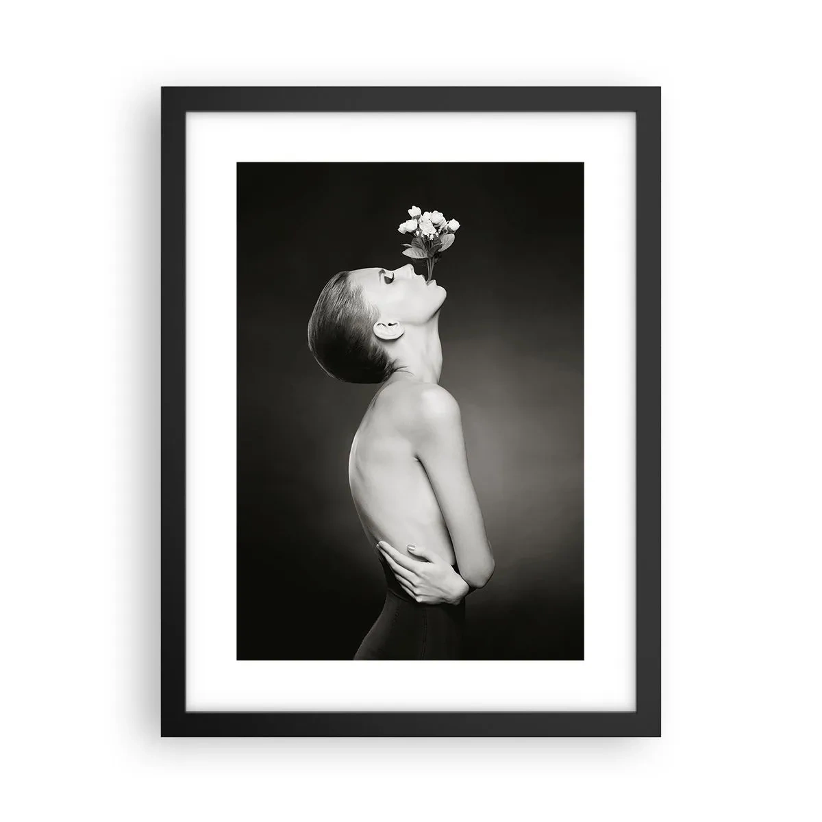 Plakat w czarnej ramie - Ekscentryczna elegancja - 30x40 cm