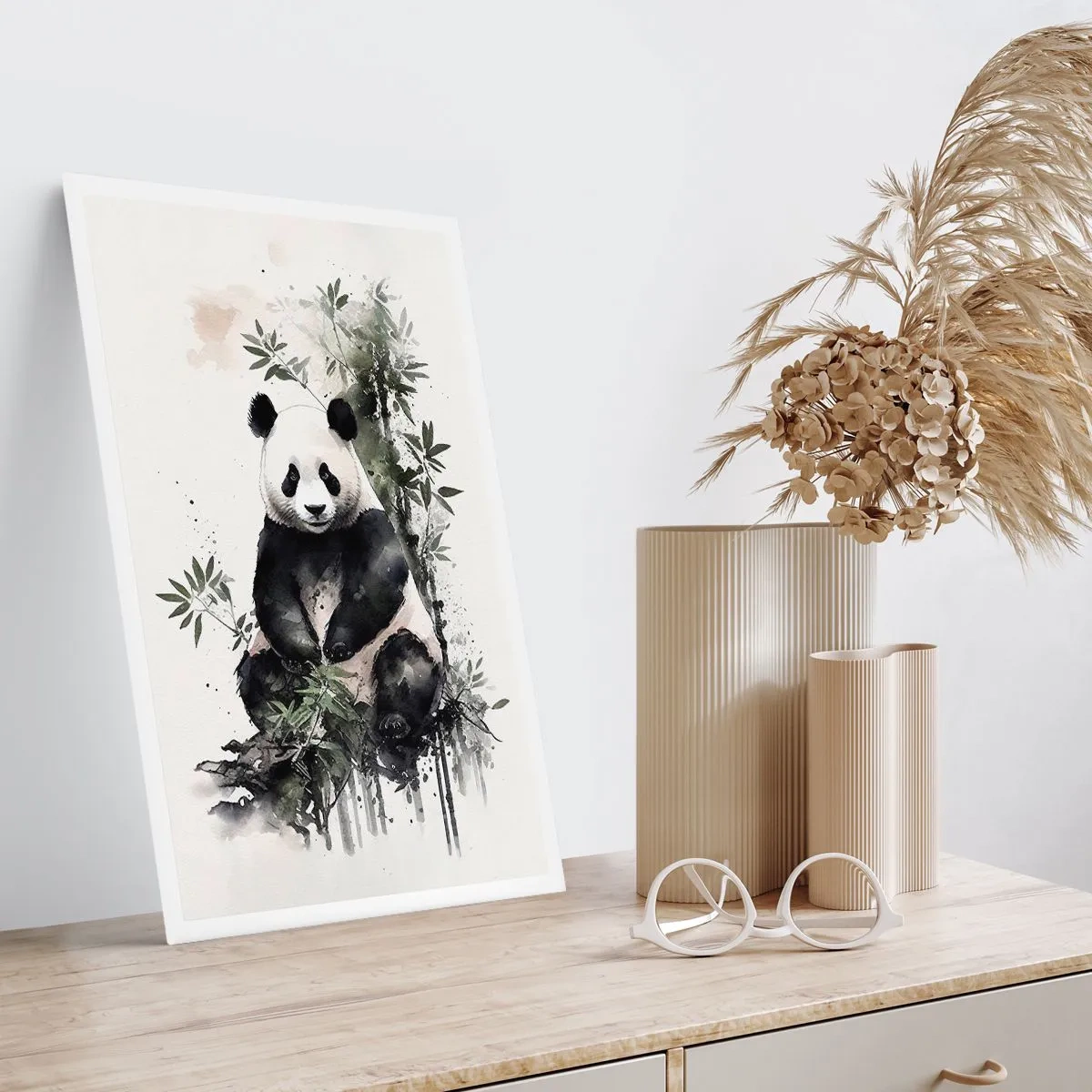 Plakat - Akwarelowa panda w otoczeniu bambusowych liści - 50x70cm - Pozdrowienia z Chin - Nowoczesna dekoracja ścienna do salonu, kuchni i sypialni ARTTOR