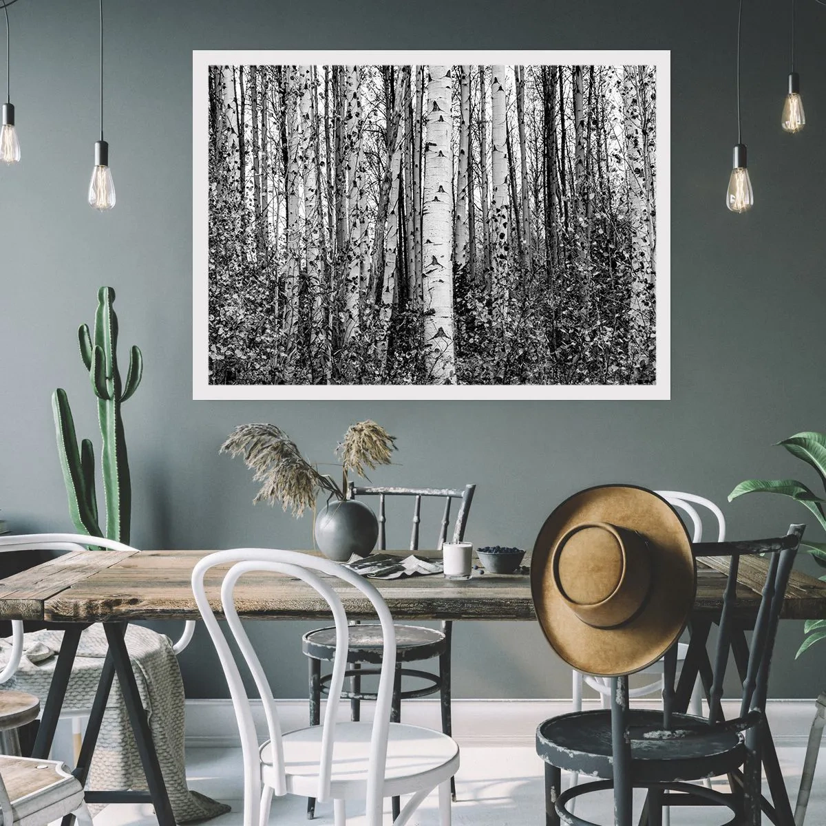 Plakat - Czarno-białe brzozy w lesie - 100x70cm - Brzozowa kolumnada - Nowoczesna dekoracja ścienna do salonu i sypialni ARTTOR