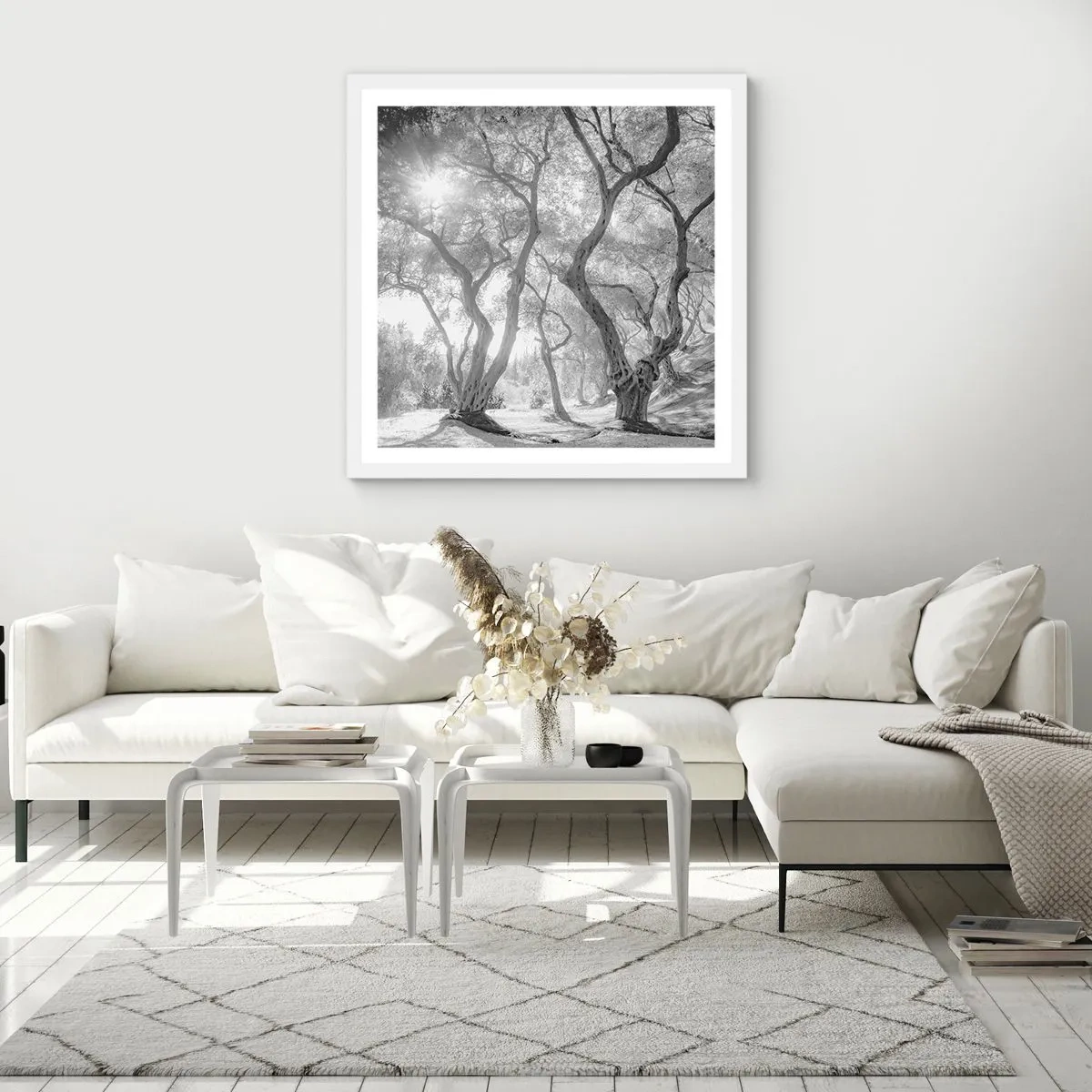 Plakat w białej ramie - W oliwnym gaju - 30x30 cm