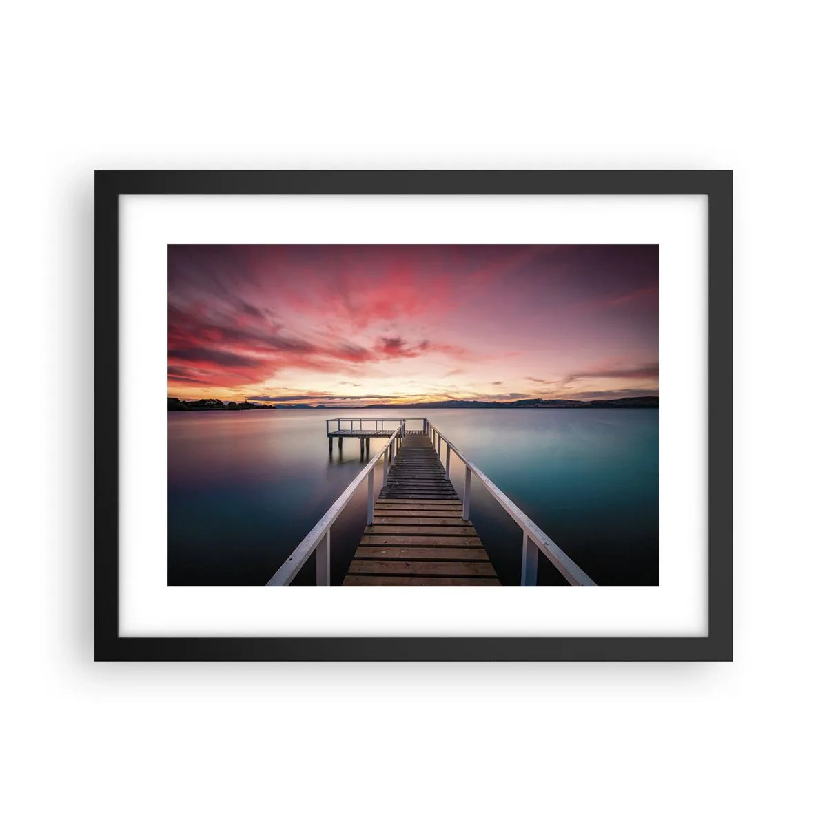 Plakat w czarnej ramie - Łagodny płomień wieczoru - 40x30 cm