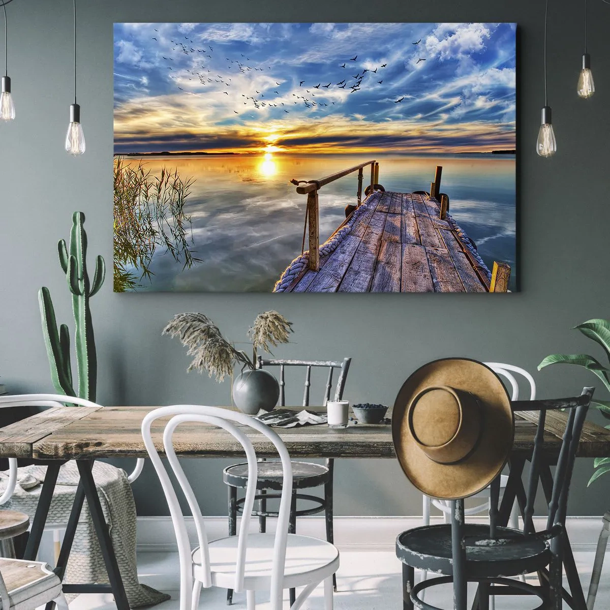 Obraz na płótnie - Drewniany pomost nad jeziorem o zachodzie słońca - 70x50cm - Wiatr idzie na spoczynek - Nowoczesna dekoracja ścienna do salonu i sypialni ARTTOR