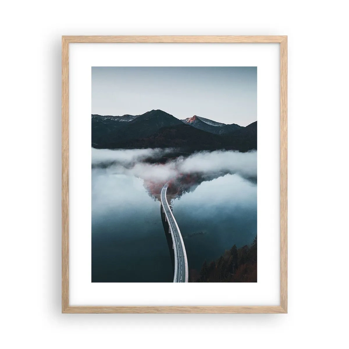 Plakat w ramie jasny dąb - Nad wodą gładką jak lustro - 40x50 cm