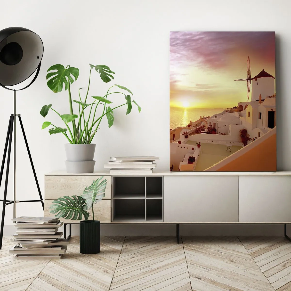Obraz na płótnie - Białe domy nad morzem o zachodzie słońca - 50x70cm - Rozpłynąć się w bieli i złocie - Nowoczesna dekoracja ścienna do salonu, kuchni i sypialni ARTTOR