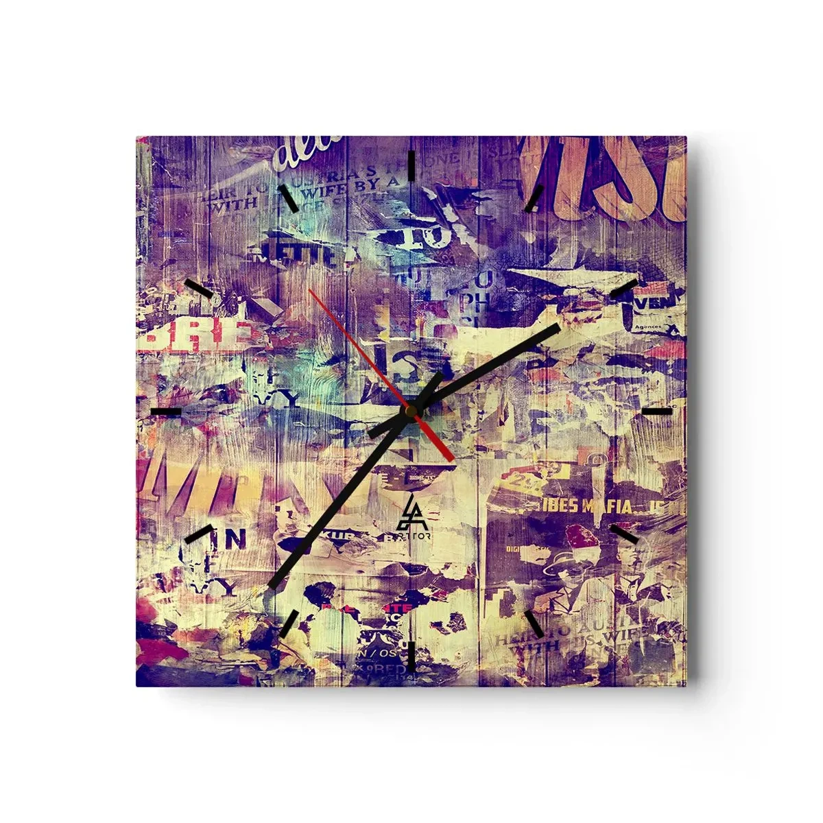 Zegar ścienny - Kolorowy abstrakcyjny kolaż z tekstami i grafikami - 30x30cm - I tyle zostanie - Nowoczesna dekoracja ścienna do salonu i sypialni ARTTOR