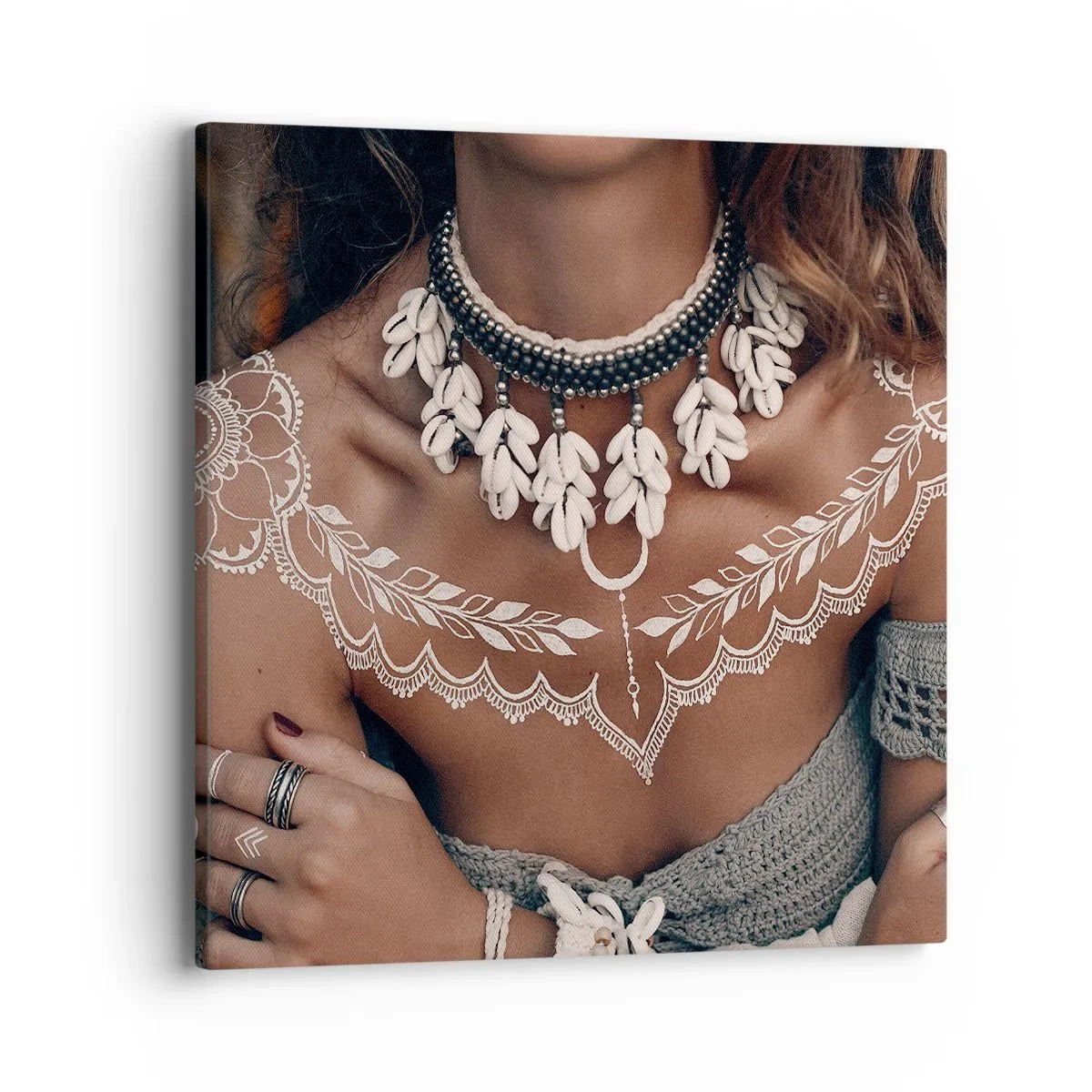 Obraz na płótnie - Talizmany, rytuały kobiecości - 40x40 cm