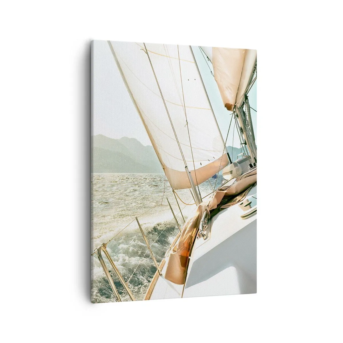 Obraz na płótnie - Jacht pod pełnymi żaglami na wzburzonym morzu w słoneczny dzień - 50x70cm - Pod pełnymi żaglami - Nowoczesna dekoracja ścienna do salonu, kuchni i sypialni ARTTOR