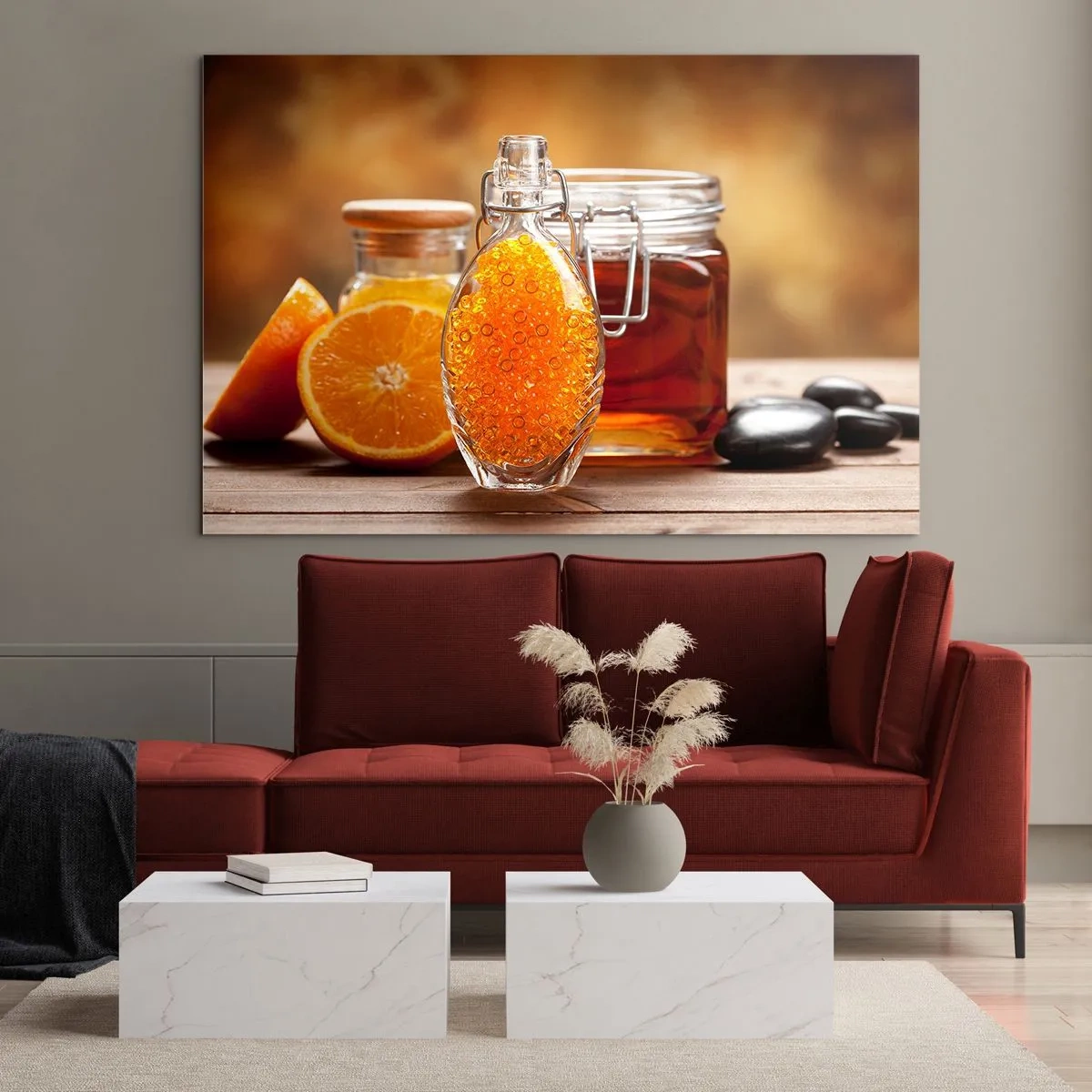 Obraz na szkle - Butelka z olejem i pomarańczą na drewnianym stole - 100x70cm - Słoneczne smaki i aromaty - Nowoczesna dekoracja ścienna do salonu, kuchni i sypialni ARTTOR
