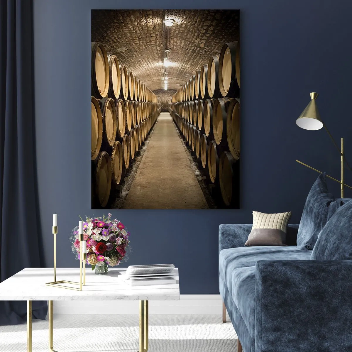 Obraz na szkle - Piwnica z beczkami wina ustawionymi w rzędach pod ceglanym sklepieniem - 70x100cm - W murowanej piwnicy - Nowoczesna dekoracja ścienna do salonu i sypialni ARTTOR