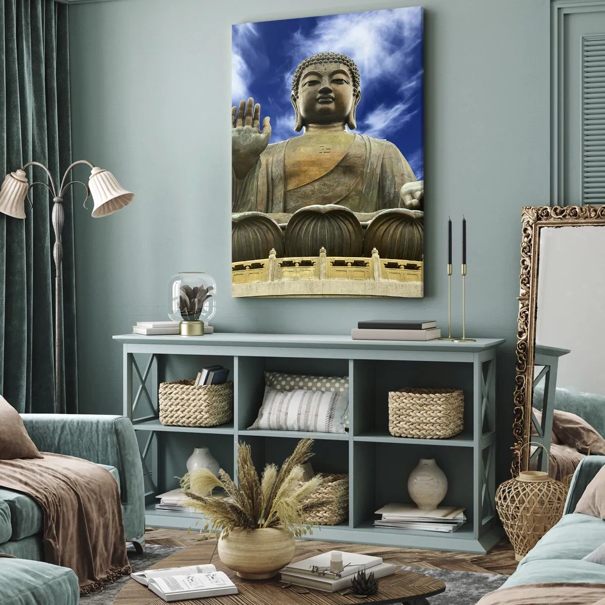 Obraz na płótnie - Posąg Buddy na tle nieba z białymi chmurami - 50x70cm - Żyj bez strachu - Nowoczesna dekoracja ścienna do salonu, kuchni i sypialni ARTTOR