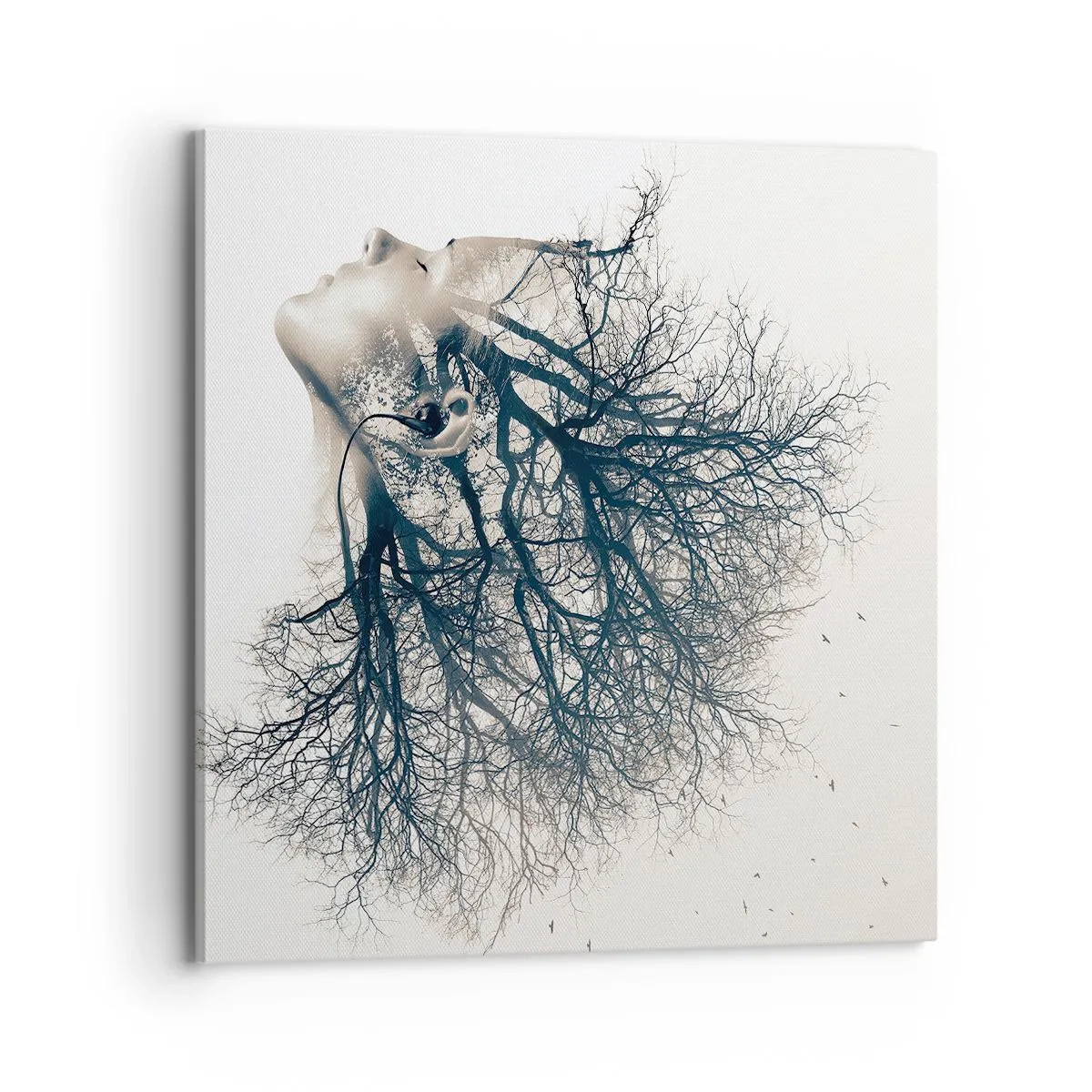 Obraz na płótnie - Zasłuchana w szept drzewa - 70x70 cm