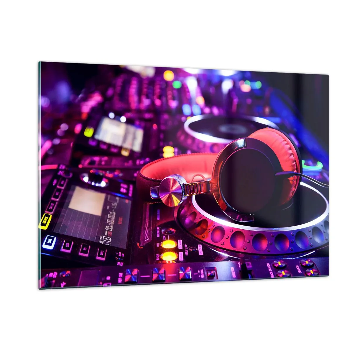Obraz na szkle - Kolorowy sprzęt DJ z czerwonymi słuchawkami - 120x80cm - Zanim się zacznie zabawa - Nowoczesna dekoracja ścienna do salonu, kuchni i sypialni ARTTOR