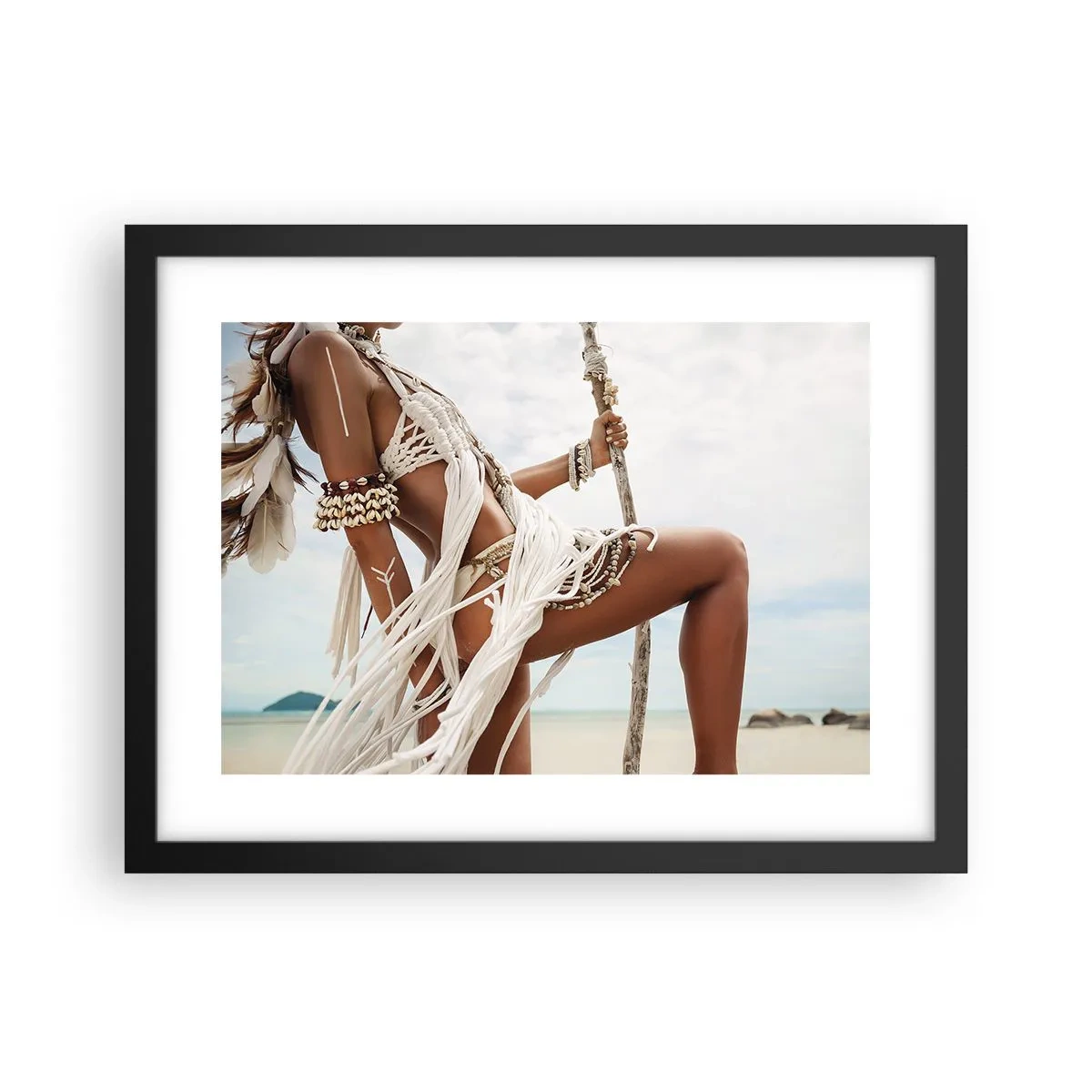 Plakat w czarnej ramie - Kapłanka słońca - 40x30 cm