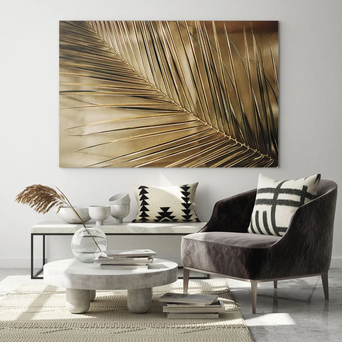 Obraz na szkle - Zbliżenie na liść palmy w złocisto-brązowej tonacji - 100x70cm - Naturalna kolumnada - Nowoczesna dekoracja ścienna do salonu, kuchni i sypialni ARTTOR