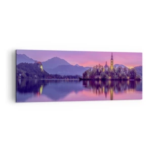Obraz na płótnie - Jezioro z wyspą i kościołem o zachodzie słońca - 140x50cm - Bajkowa wyspa o zmierzchu  - Nowoczesna dekoracja ścienna do salonu i sypialni ARTTOR