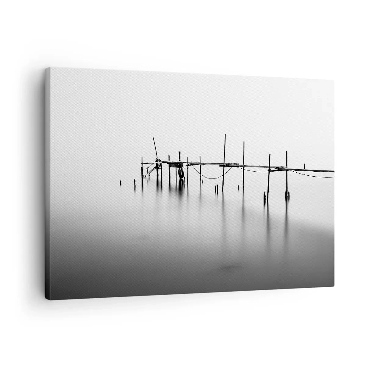 Obraz na płótnie - Czarno-biały pomost zanurzony w mglistym krajobrazie - 70x50cm - A jeśli świata nie ma? - Nowoczesna dekoracja ścienna do salonu i sypialni ARTTOR