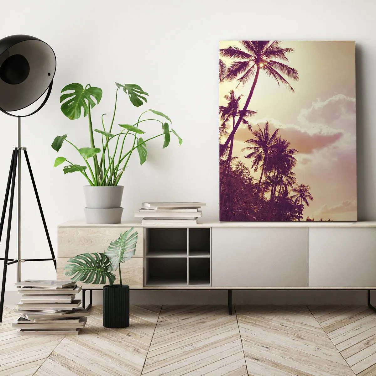 Obraz na płótnie - Palmy oświetlone zachodzącym słońcem na tropikalnym niebie - 70x100cm - Musisz wybrać - Nowoczesna dekoracja ścienna do salonu i sypialni ARTTOR