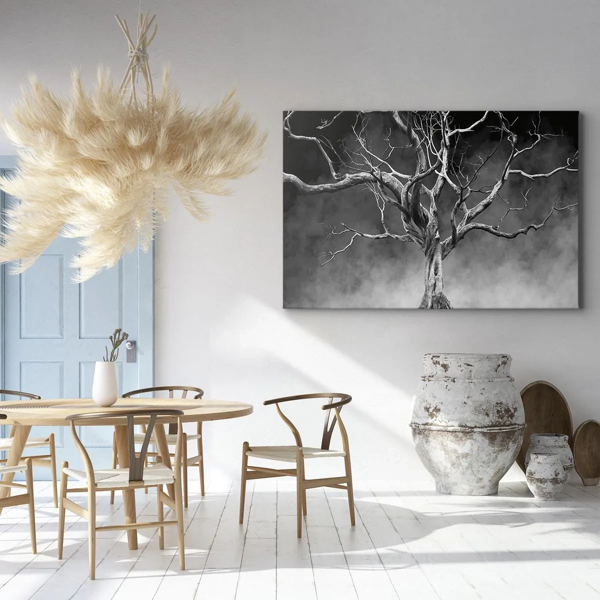 Obraz na płótnie - Suche drzewo w czerni i bieli na tle mgły - 120x80cm - Pierwotne i święte - Nowoczesna dekoracja ścienna do salonu, kuchni i sypialni ARTTOR