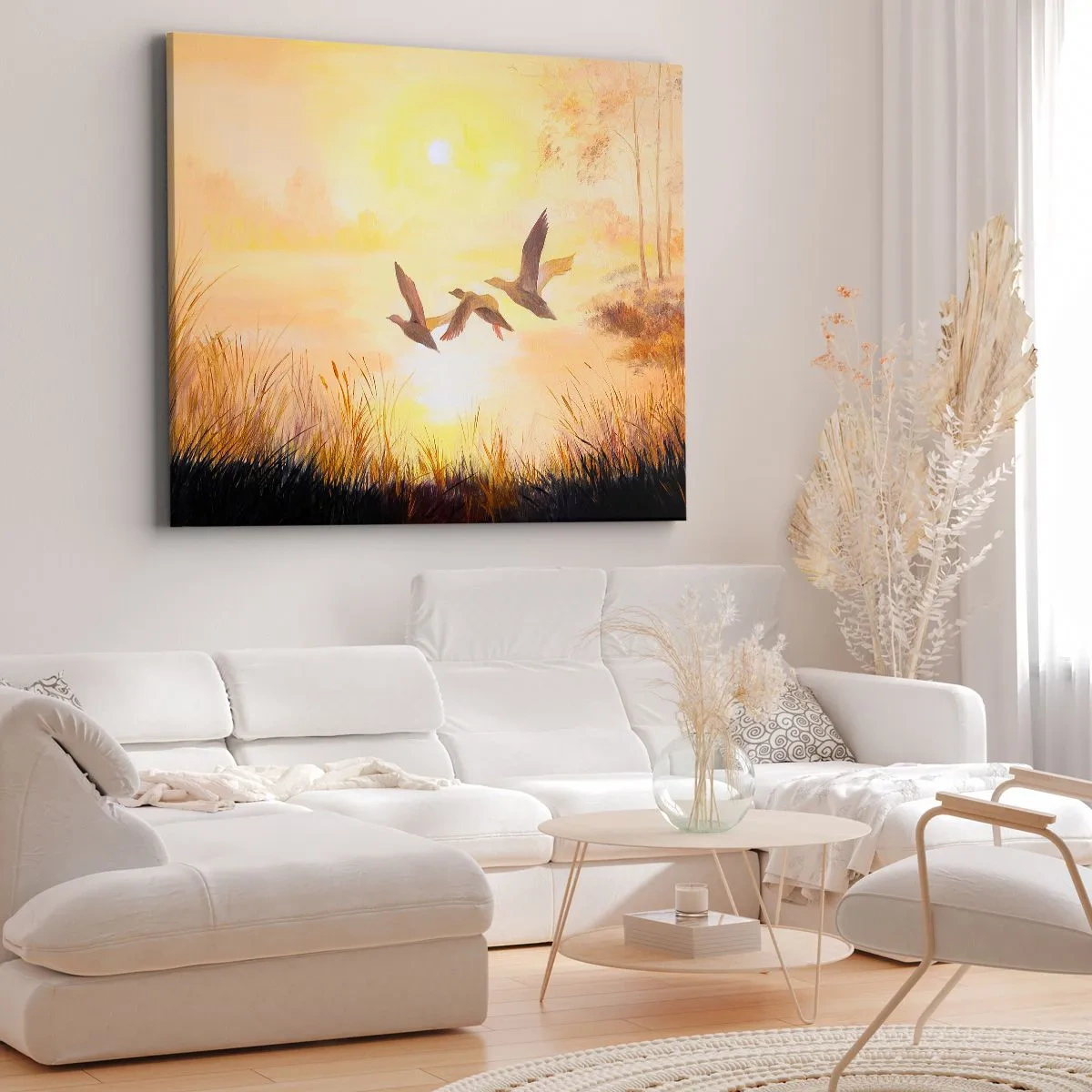 Obraz na płótnie - Lecące kaczki o wschodzie słońca nad jeziorem - 100x70cm - Początek dalekiej podróży - Nowoczesna dekoracja ścienna do salonu, kuchni i sypialni ARTTOR