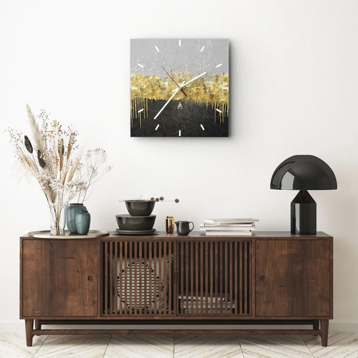 Zegar ścienny - Abstrakcyjna kompozycja w odcieniach złota i czerni - 30x30cm - W głąb i ku górze - Nowoczesna dekoracja ścienna do salonu i sypialni ARTTOR