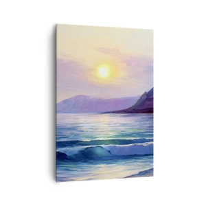 Obraz na płótnie - Malowniczy pejzaż morski o zachodzie słońca z falami i górami - 70x100cm - Kryształ wody i powietrza - Nowoczesna dekoracja ścienna do salonu i sypialni ARTTOR
