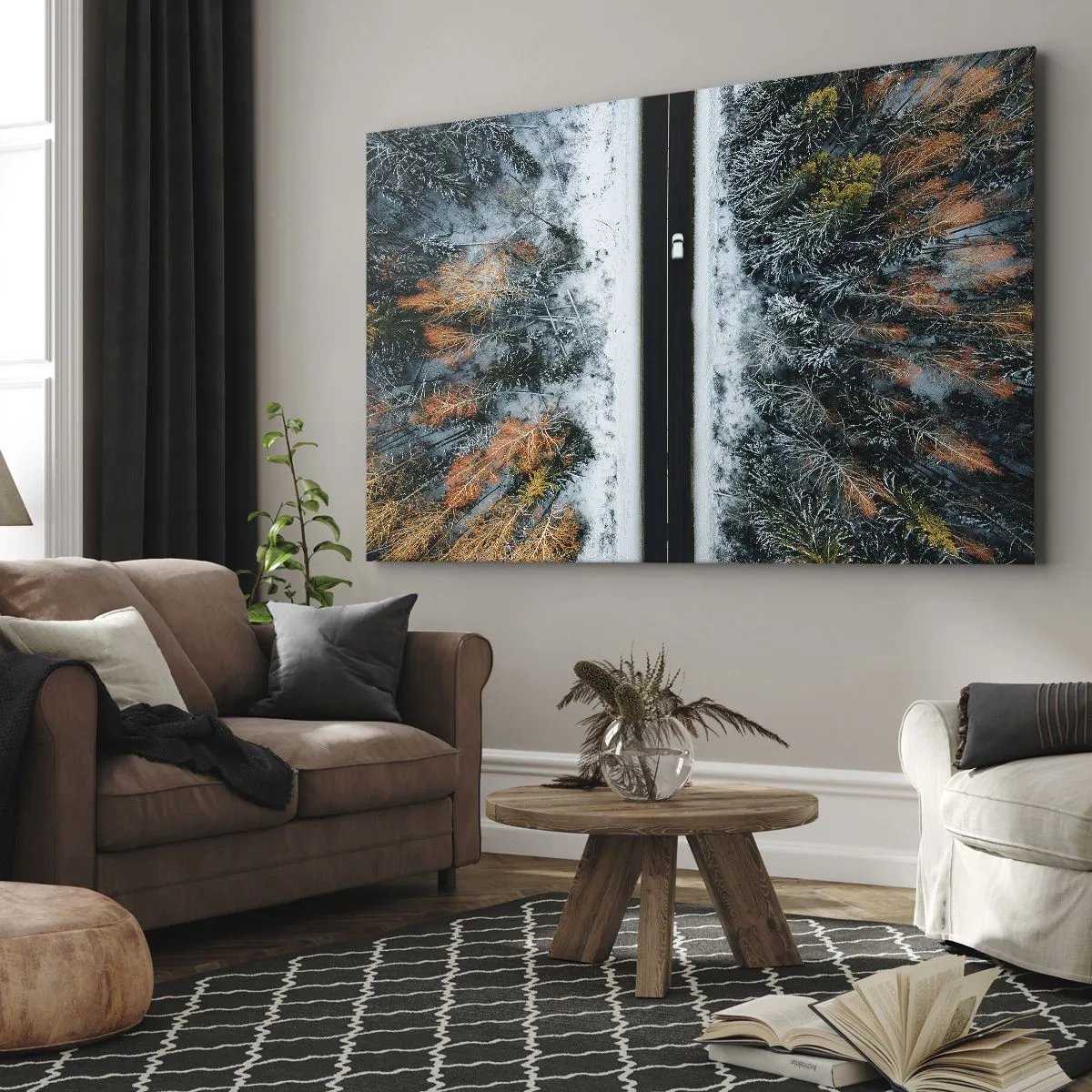 Obraz na płótnie - Droga przez zimowy las widziana z lotu ptaka - 70x50cm - Przeciąć zimowy las - Nowoczesna dekoracja ścienna do salonu i sypialni ARTTOR