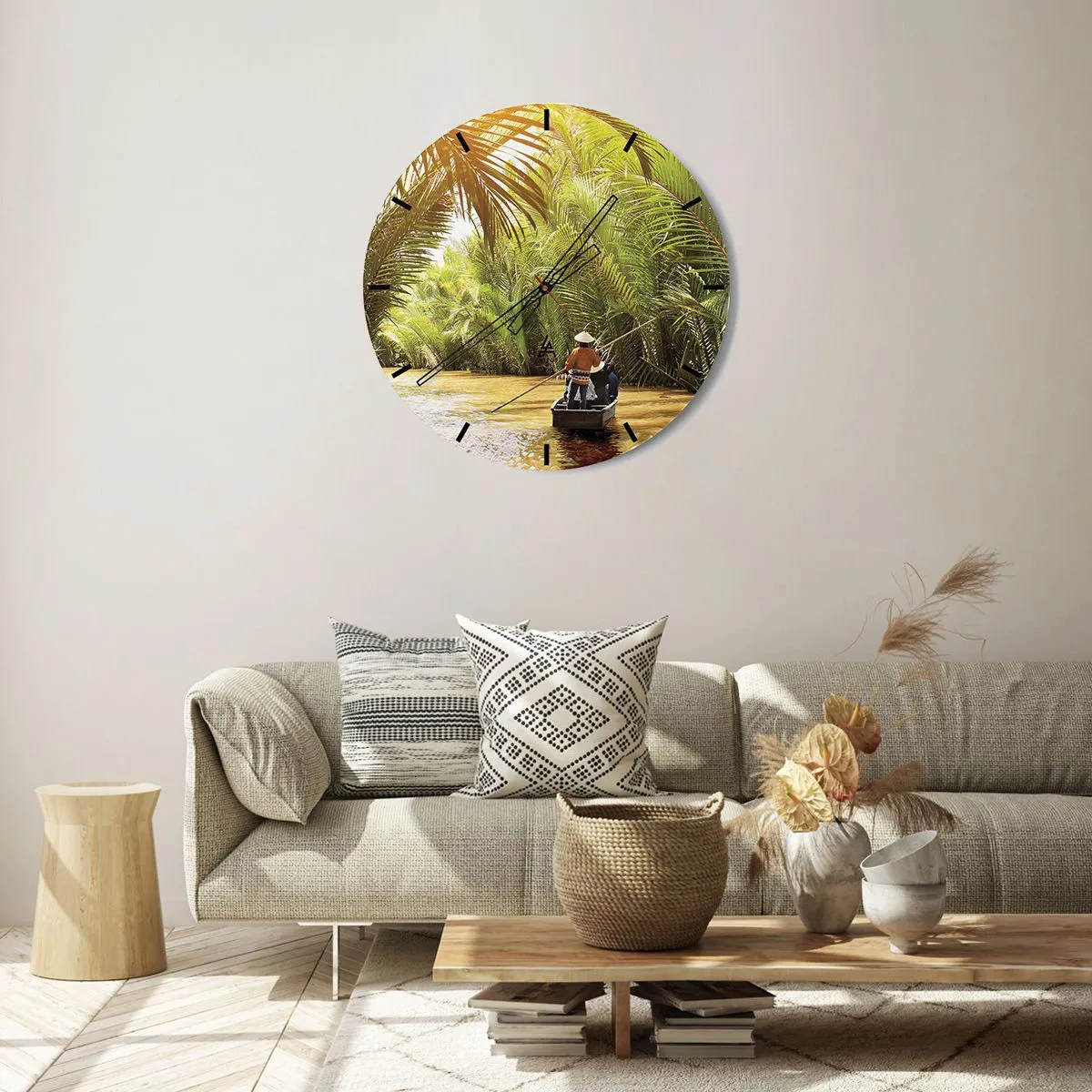 Zegar ścienny - Ludzie na łodzi płynący przez gęsty palmowy las - 30x30cm - Palmowym wąwozem - Nowoczesna dekoracja ścienna do salonu, kuchni i sypialni ARTTOR