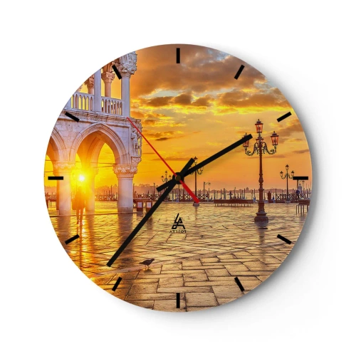 Zegar ścienny - Plac o wschodzie słońca z latarniami i kolumnami architektonicznymi - 30x30cm - Gdzie są wszyscy? - Nowoczesna dekoracja ścienna do salonu, kuchni i sypialni ARTTOR