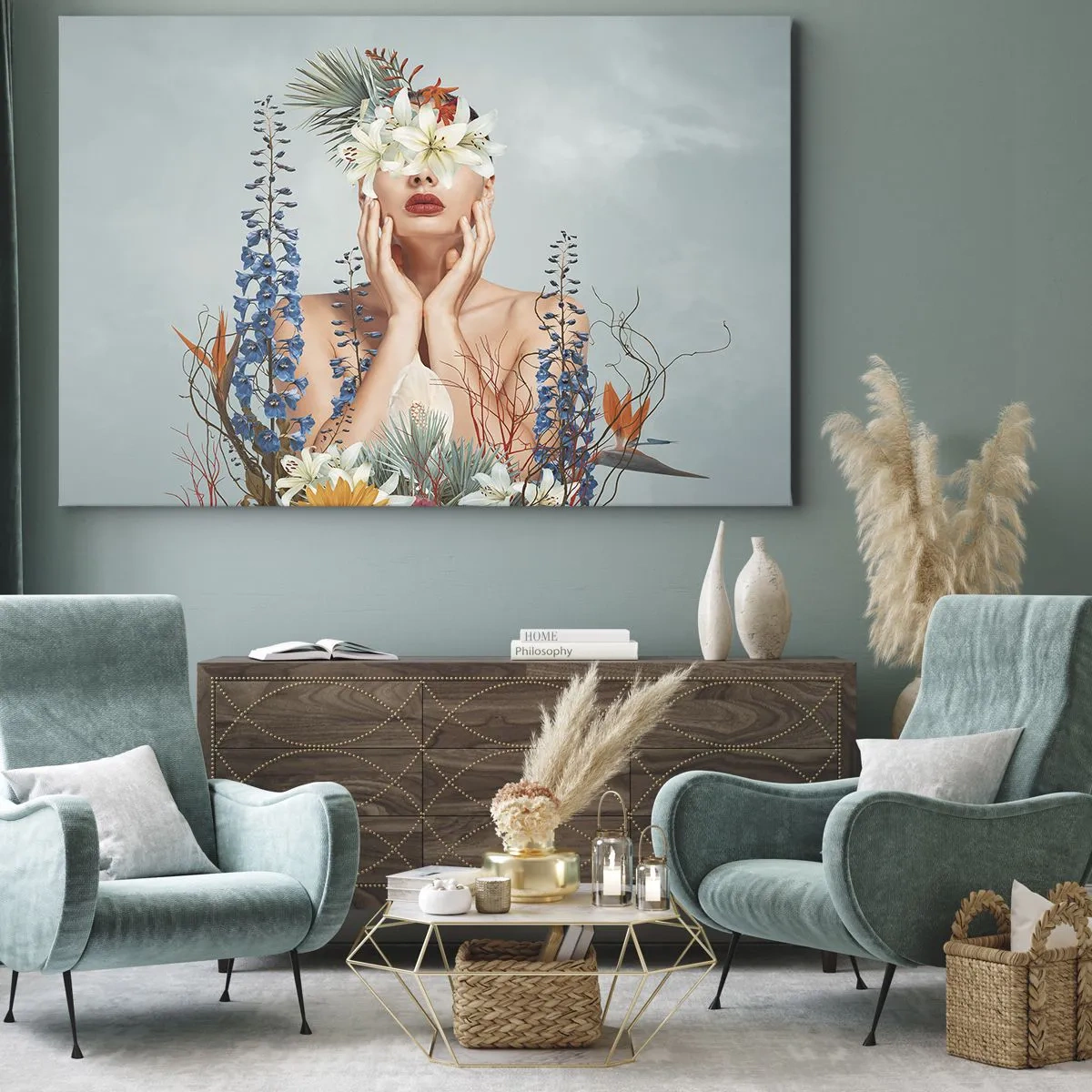 Obraz na płótnie - Portret kobiety z kwiatowym motywem na tle błękitu - 70x50cm - Kobieta – kwiat - Nowoczesna dekoracja ścienna do salonu i sypialni ARTTOR