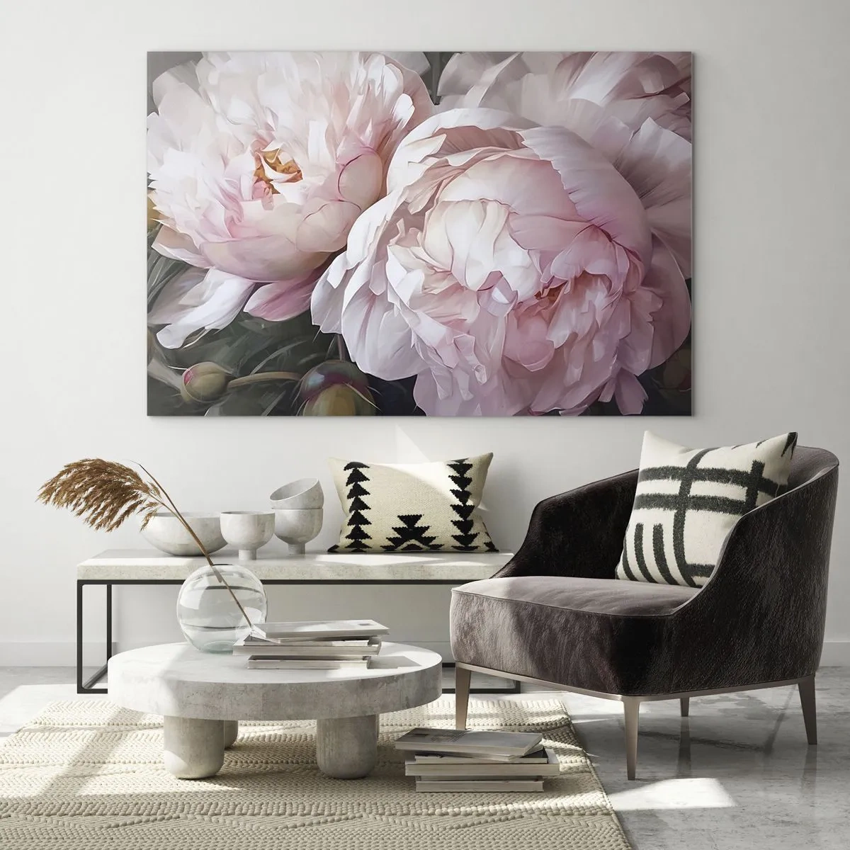 Obraz na szkle - Delikatne piwonie w jasnoróżowym odcieniu w zbliżeniu - 70x50cm - Zatrzymane w rozkwicie - Nowoczesna dekoracja ścienna do salonu i sypialni ARTTOR
