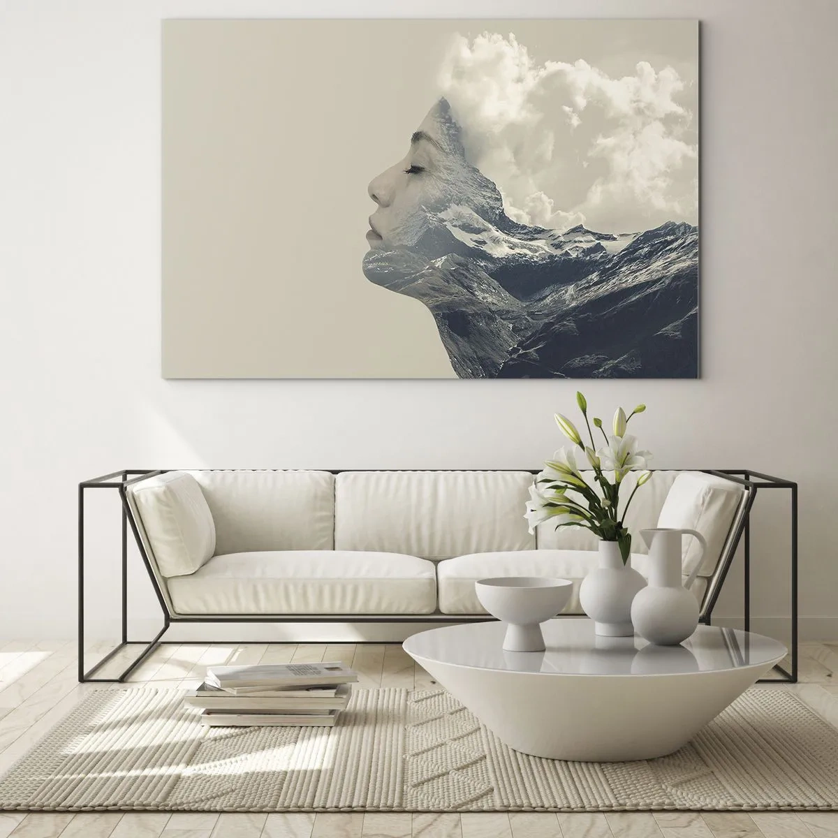 Obraz na szkle - Kobiecy profil z krajobrazem gór i chmur w tle - 70x50cm - Uroda żywiołów - Nowoczesna dekoracja ścienna do salonu i sypialni ARTTOR