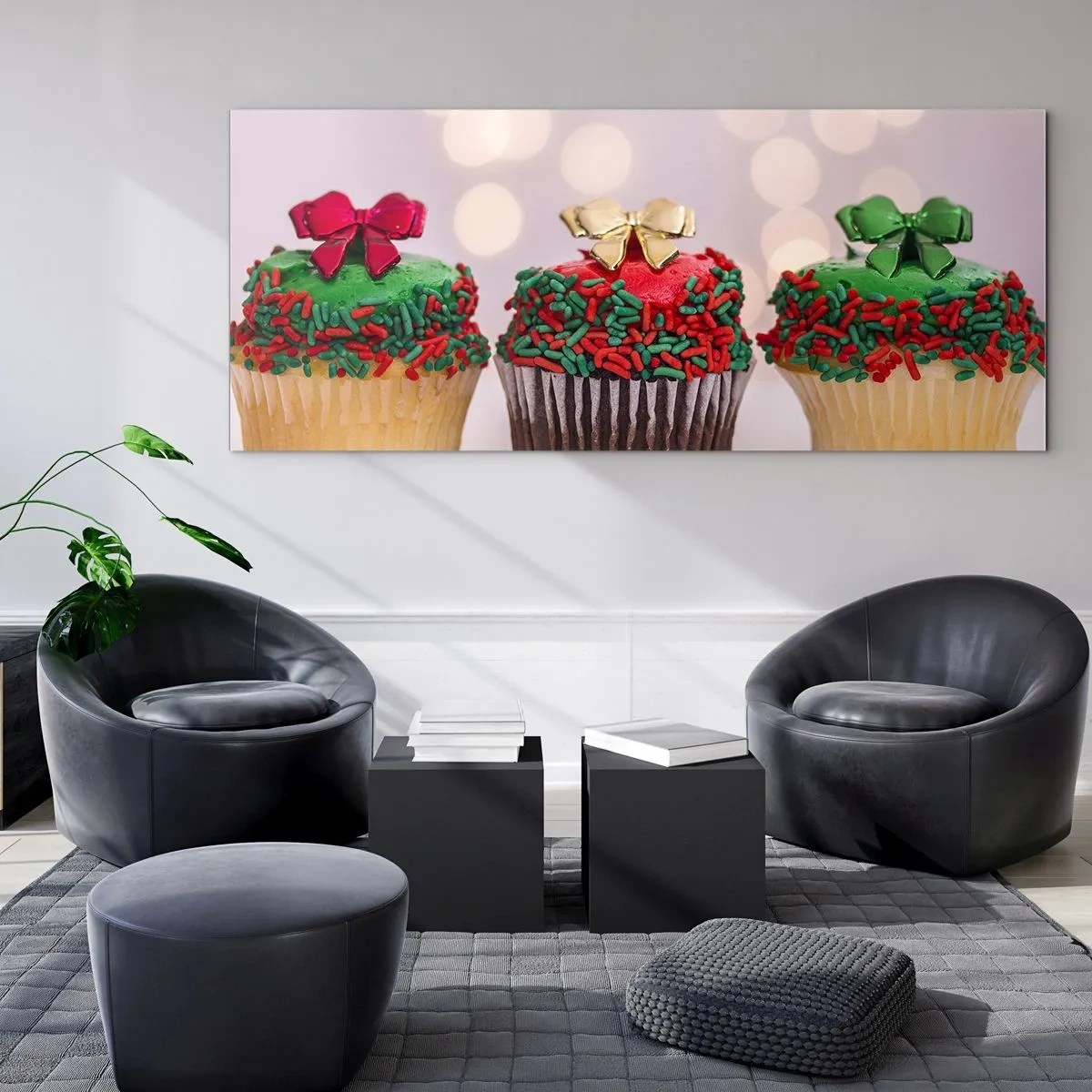 Obraz na szkle - Świąteczne babeczki z kolorową posypką i kokardkami - 120x50cm - Słodyczy po kokardę - Nowoczesna dekoracja ścienna do salonu i sypialni ARTTOR