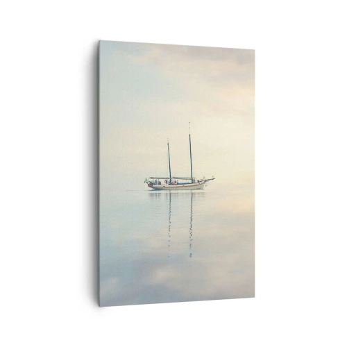 Obraz na płótnie - Łódź na spokojnym morzu w delikatnym świetle - 80x120cm - W morzu ciszy - Nowoczesna dekoracja ścienna do salonu i sypialni ARTTOR