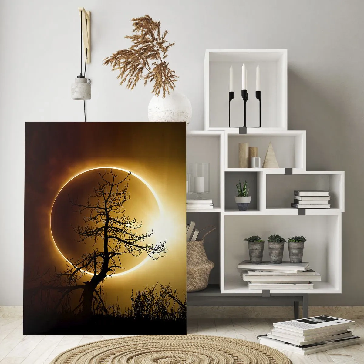 Obraz na szkle - Zaćmienie słońca z sylwetką drzewa na pierwszym planie - 70x100cm - Całkowite zaćmienie - Nowoczesna dekoracja ścienna do salonu i sypialni ARTTOR