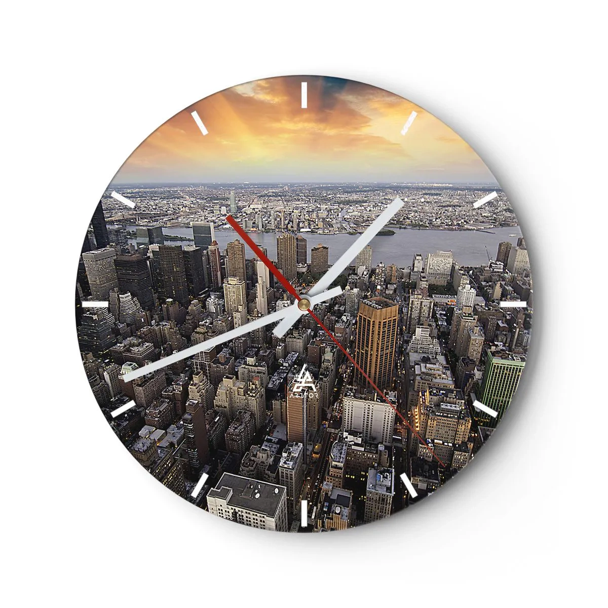 Zegar ścienny - Panorama miasta z wysokimi wieżowcami o zachodzie słońca - 30x30cm - Bijące serce naszych czasów - Nowoczesna dekoracja ścienna do salonu, kuchni i sypialni ARTTOR